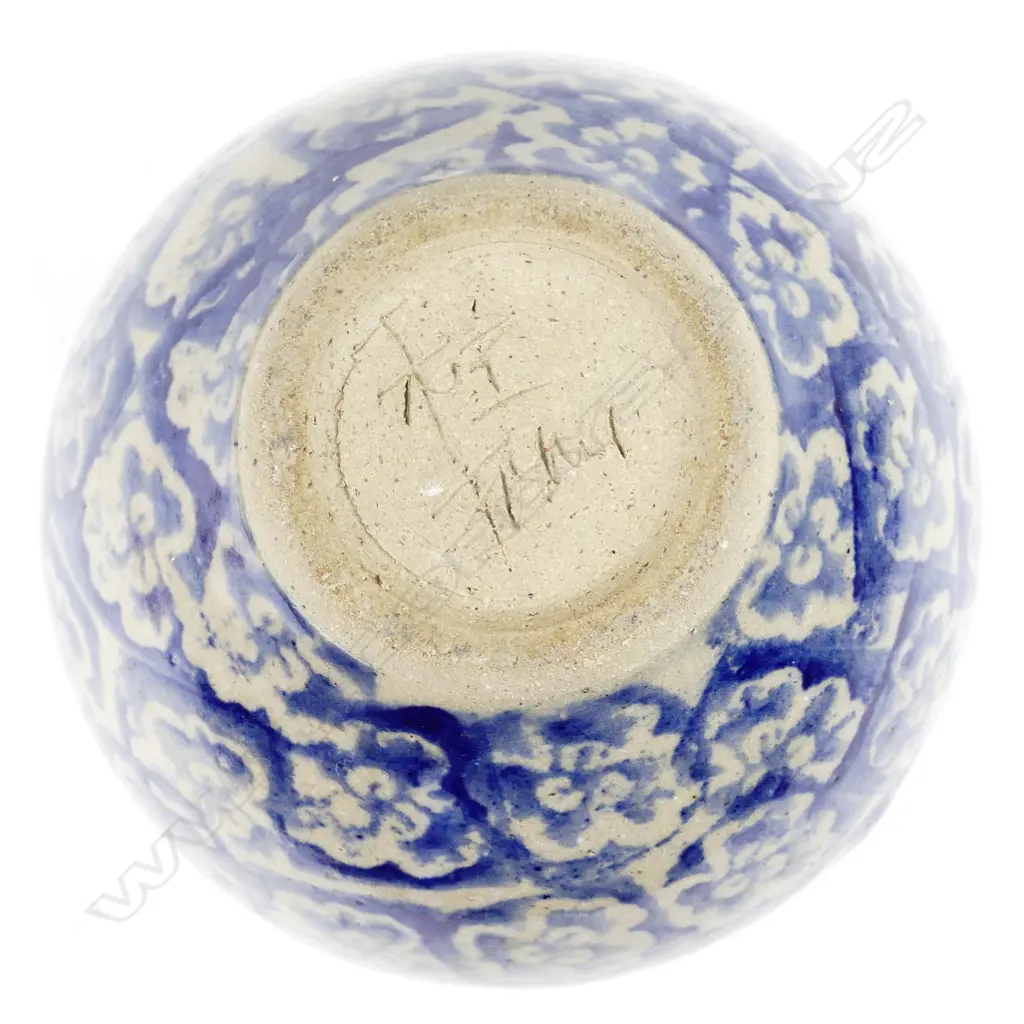 A Paul Fisher ovoid vase Image 1++