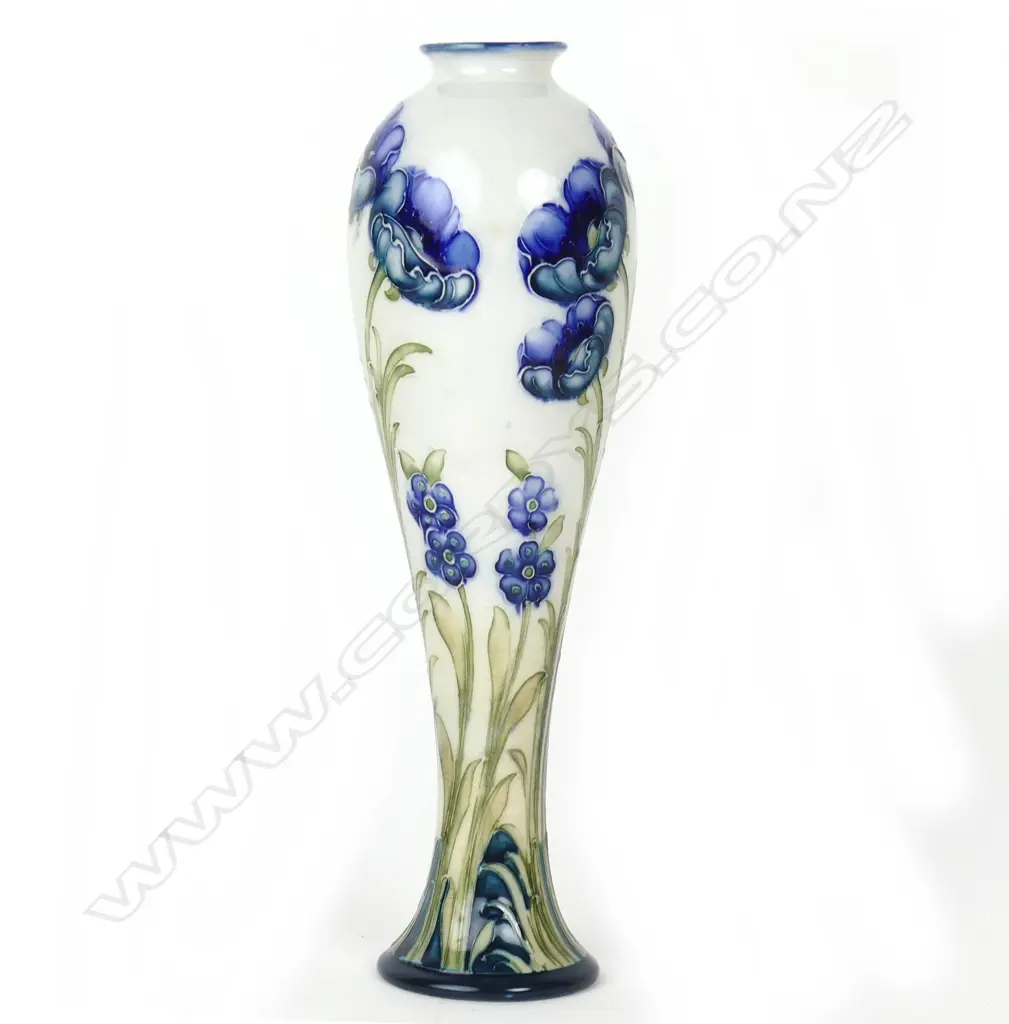 A William Moorcroft Macintyre 'Florian Ware' vase Image 1++