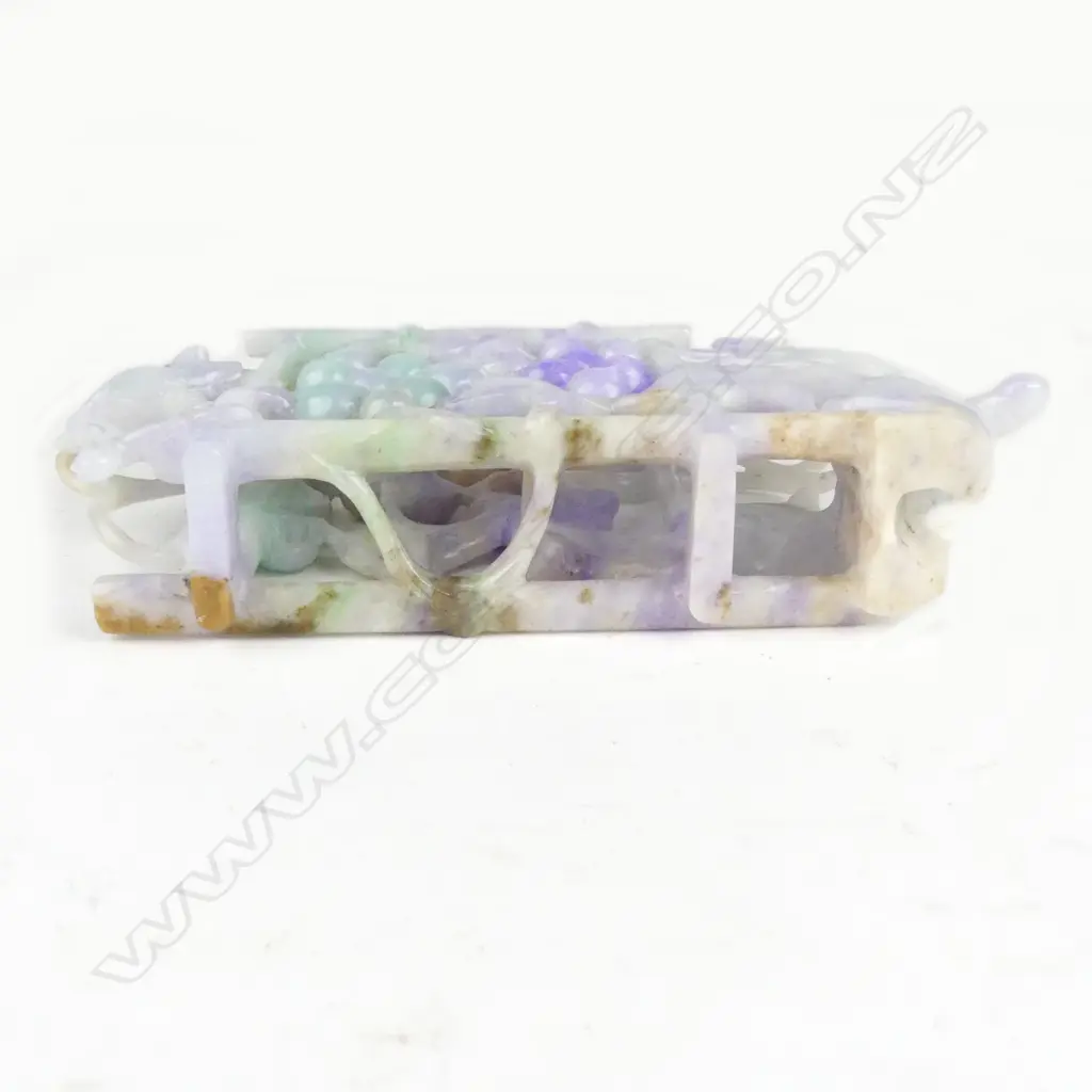 A Chinese jade carving Image 1++