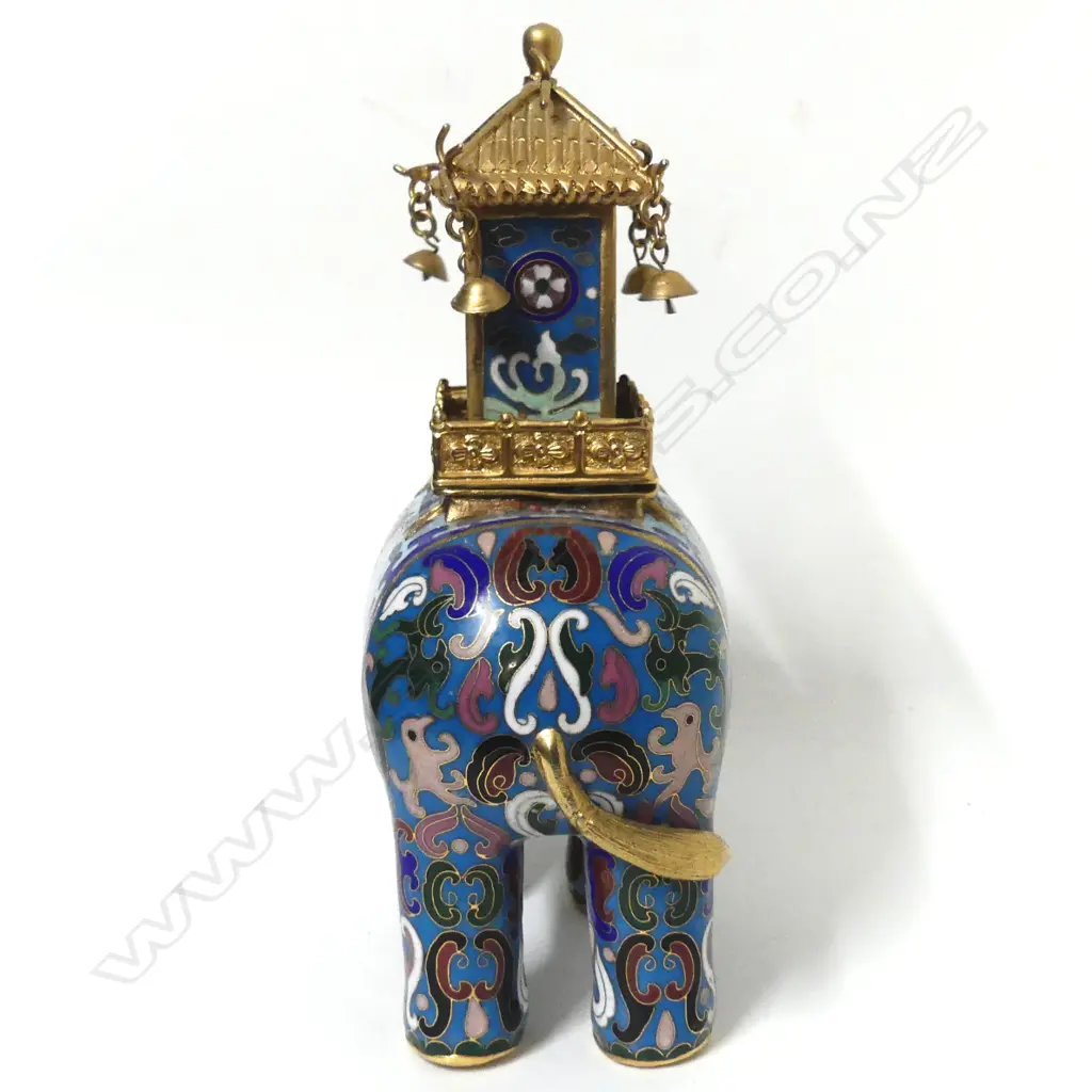 A decorative Chinese cloisonné elephant Image 1++