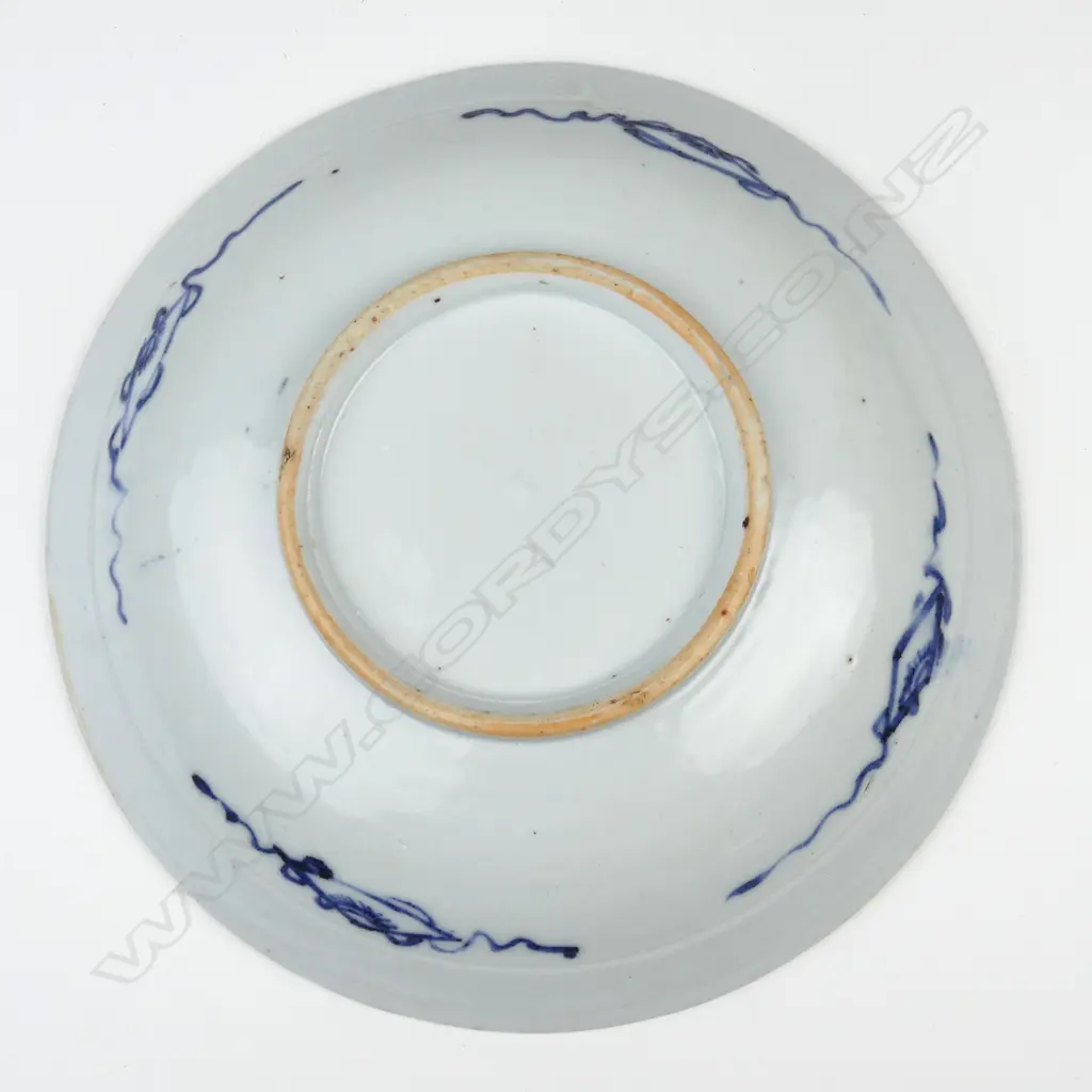 A Chinese porcelain blue and white shallow bowl Image 1++