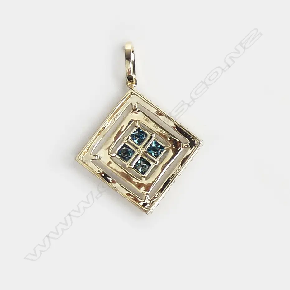 A 14ct gold and diamond pendant Image 1++