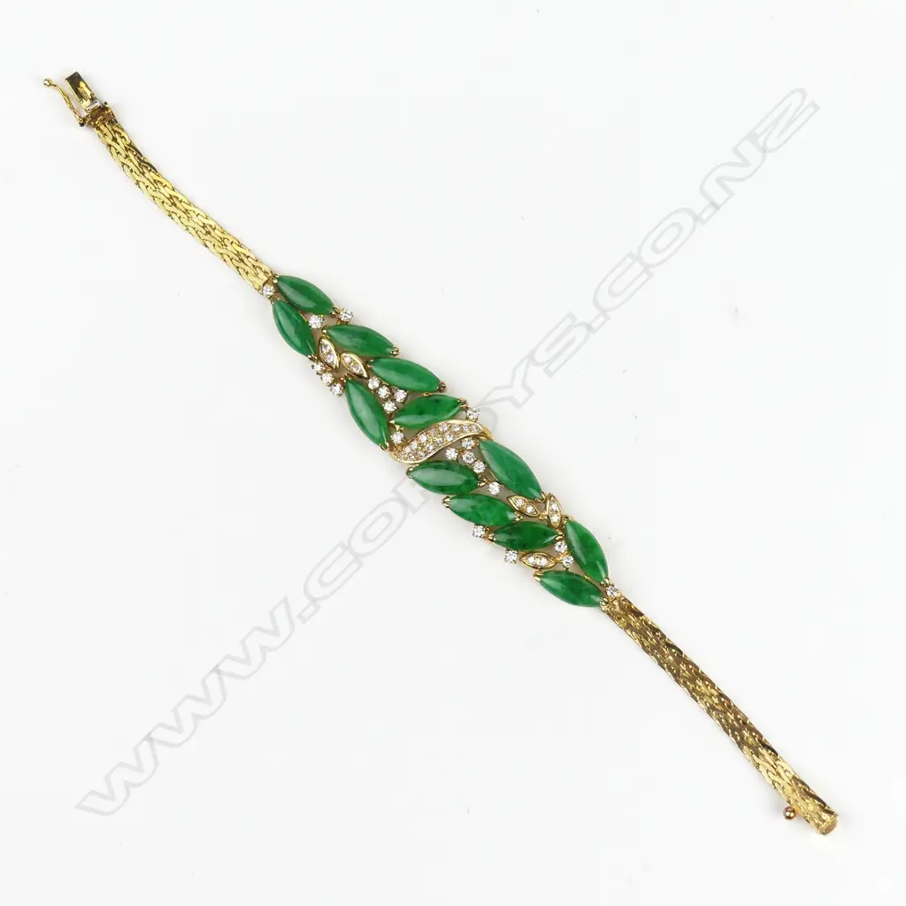 A contemporary 14ct gold jadeite and diamond necklet and bracelet set Image 1++
