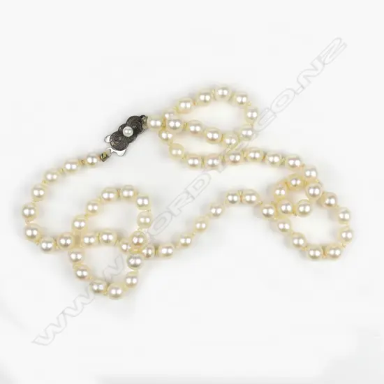 A Mikimoto cultured pearl necklace