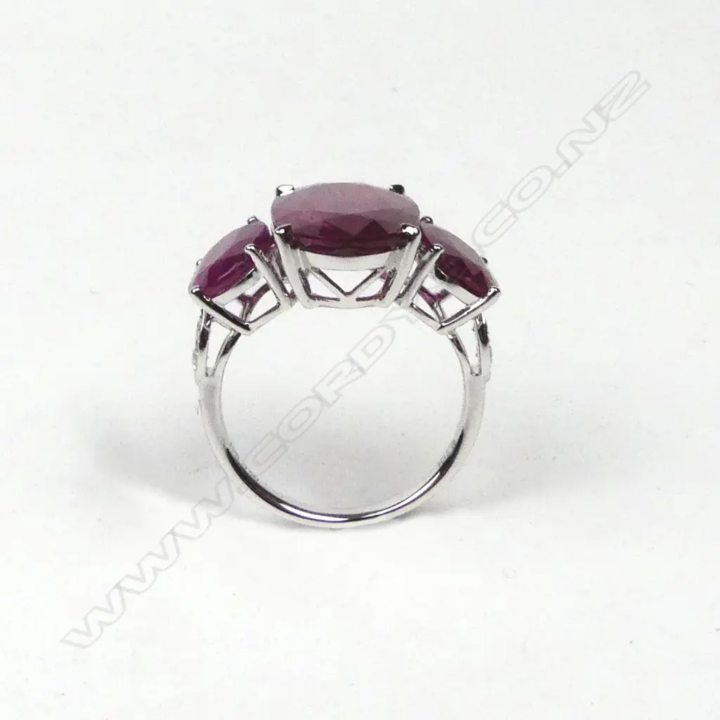 An 18ct white gold ruby and diamond ring Image 1++