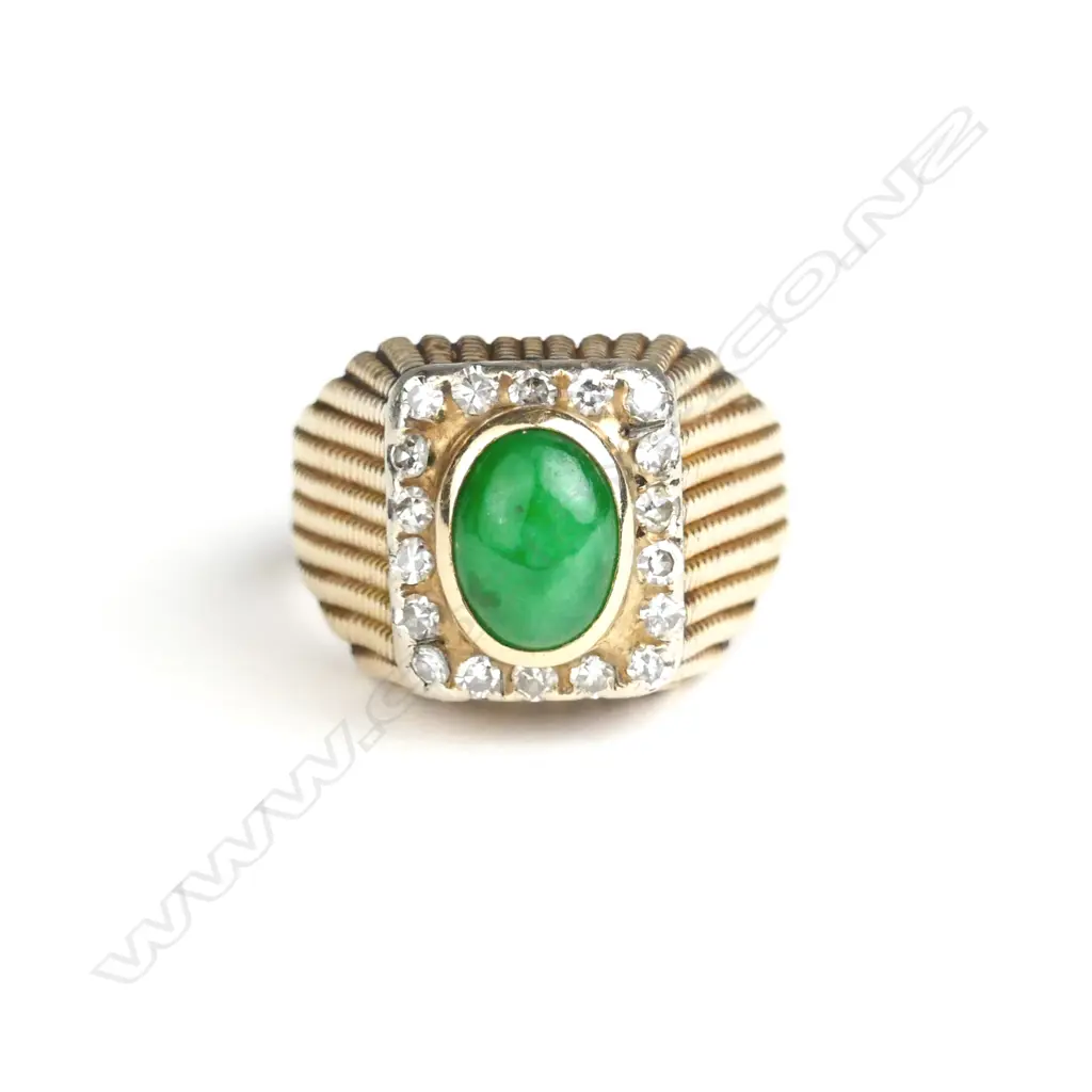 A substantial vintage 14ct. yellow gold jade and diamond dress ring Image 1++