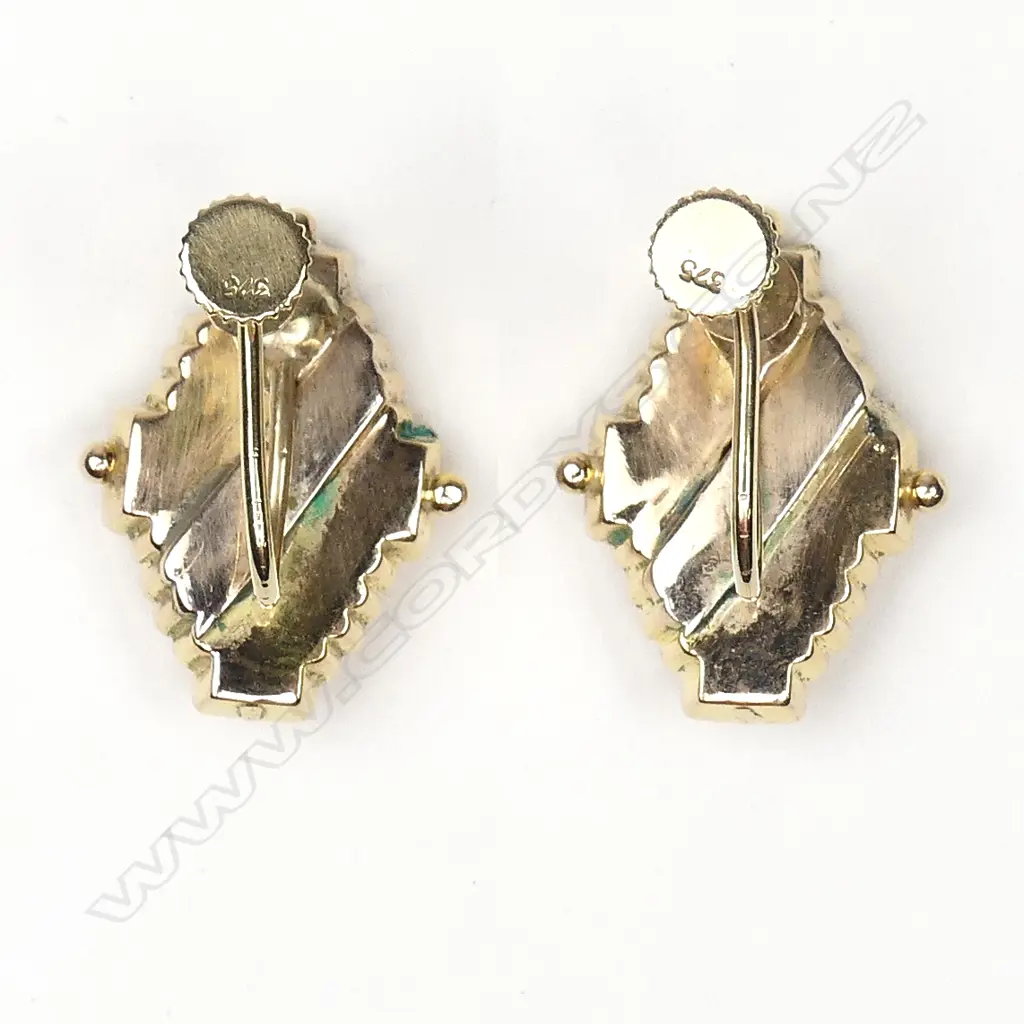 A pair of Victorian 9ct gold earrings Image 1++
