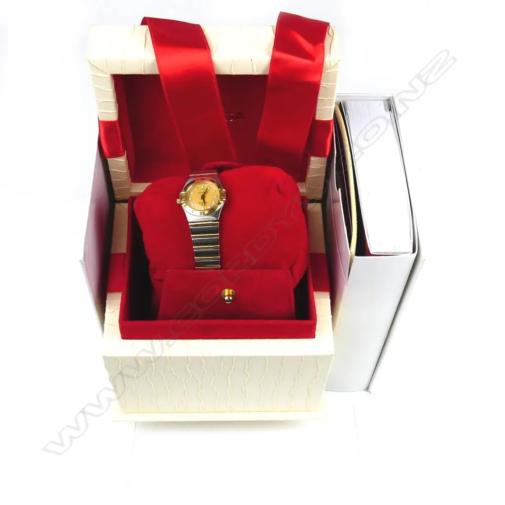A lady's Omega Constellation 18ct gold and stainless steel wristwatch Image 1++