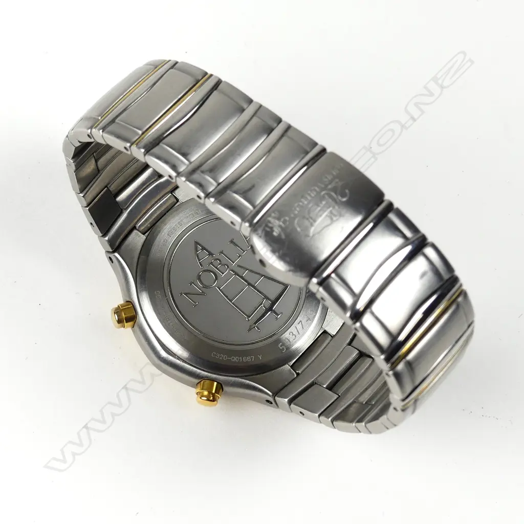 A Citizen 'Noblia' Louis Vuitton Cup 2000 wristwatch Image 1++