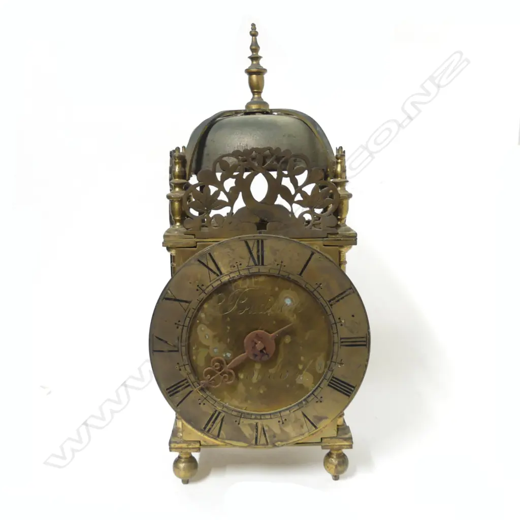A 17thC brass lantern clock by Thomas Budgen Image 1++