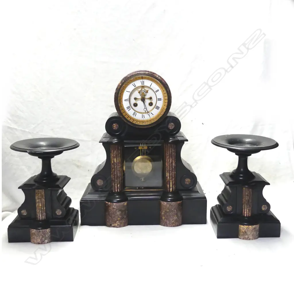 An impressive Victorian marble mantel clock and garniture Image 1++