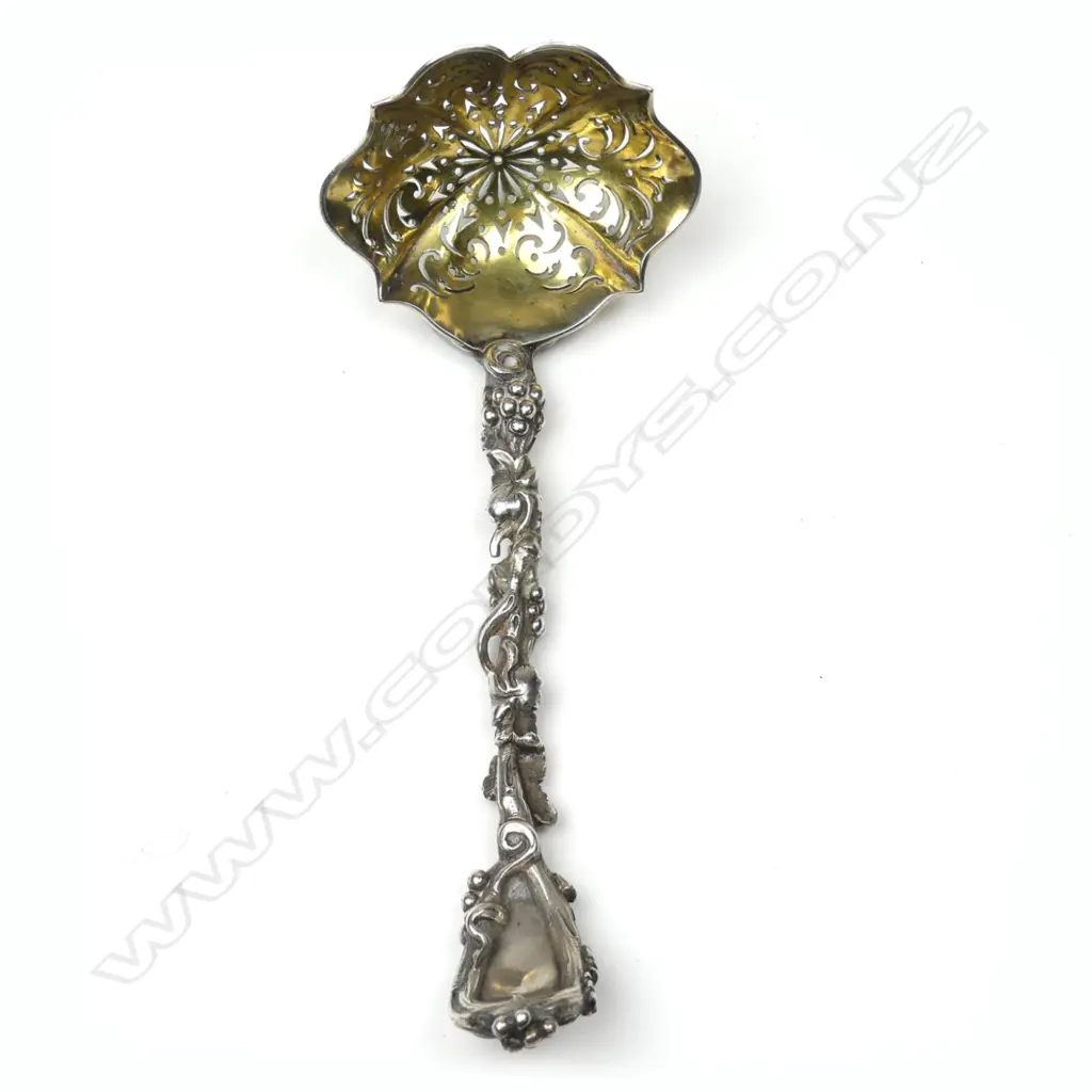 A good Victorian silver sifter ladle Image 1++