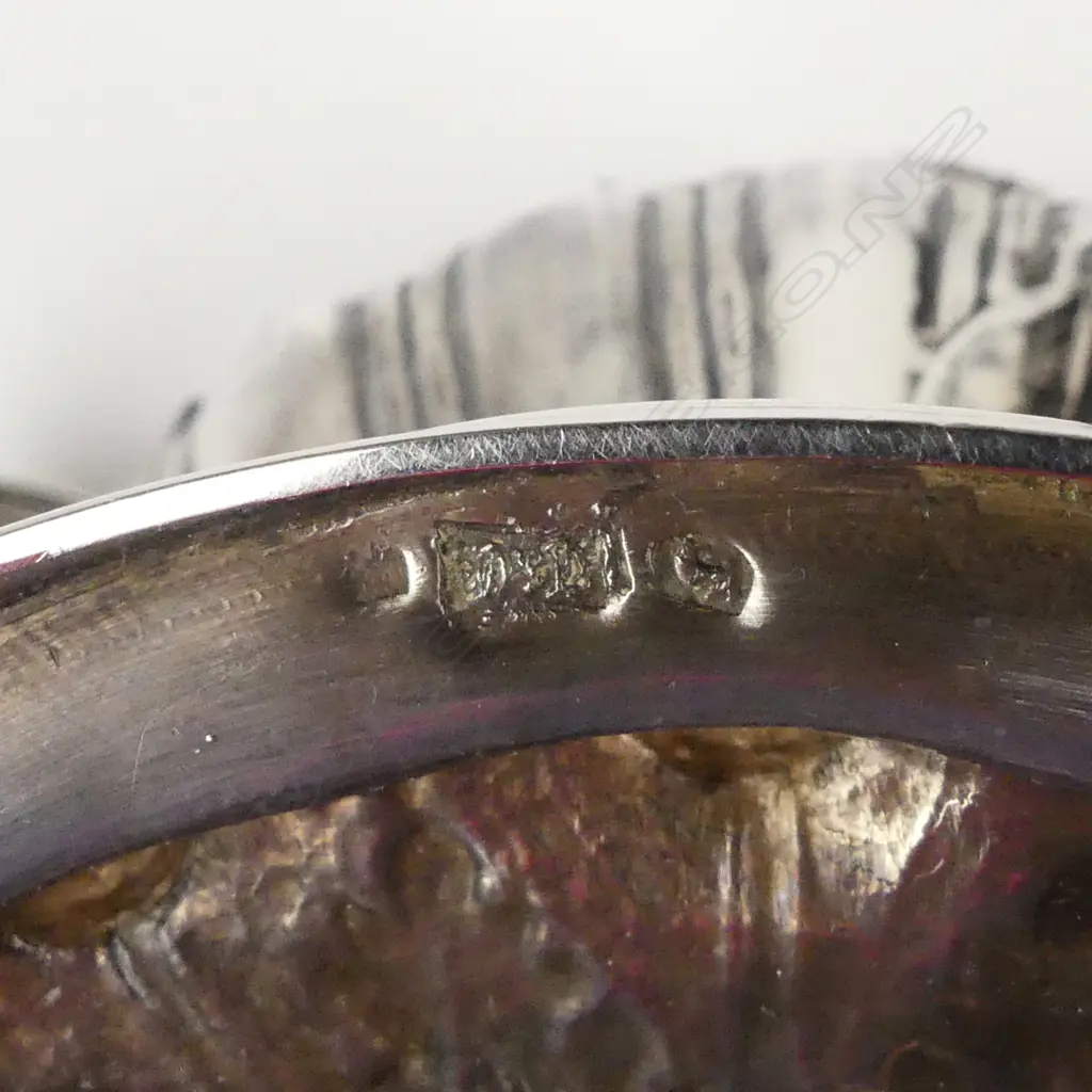 A19thC Indian Colonial silver presentation wine urn and cover Image 1++