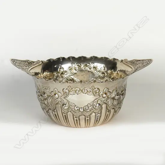 A Victorian silver sugar bowl