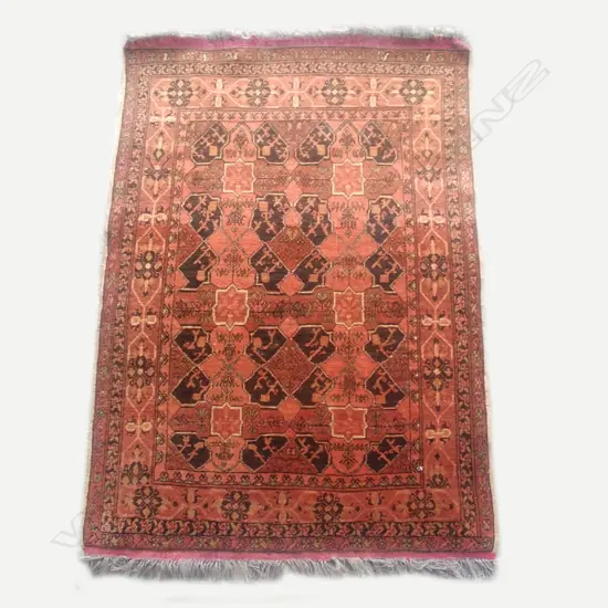 A hand knotted Ghazni rug
