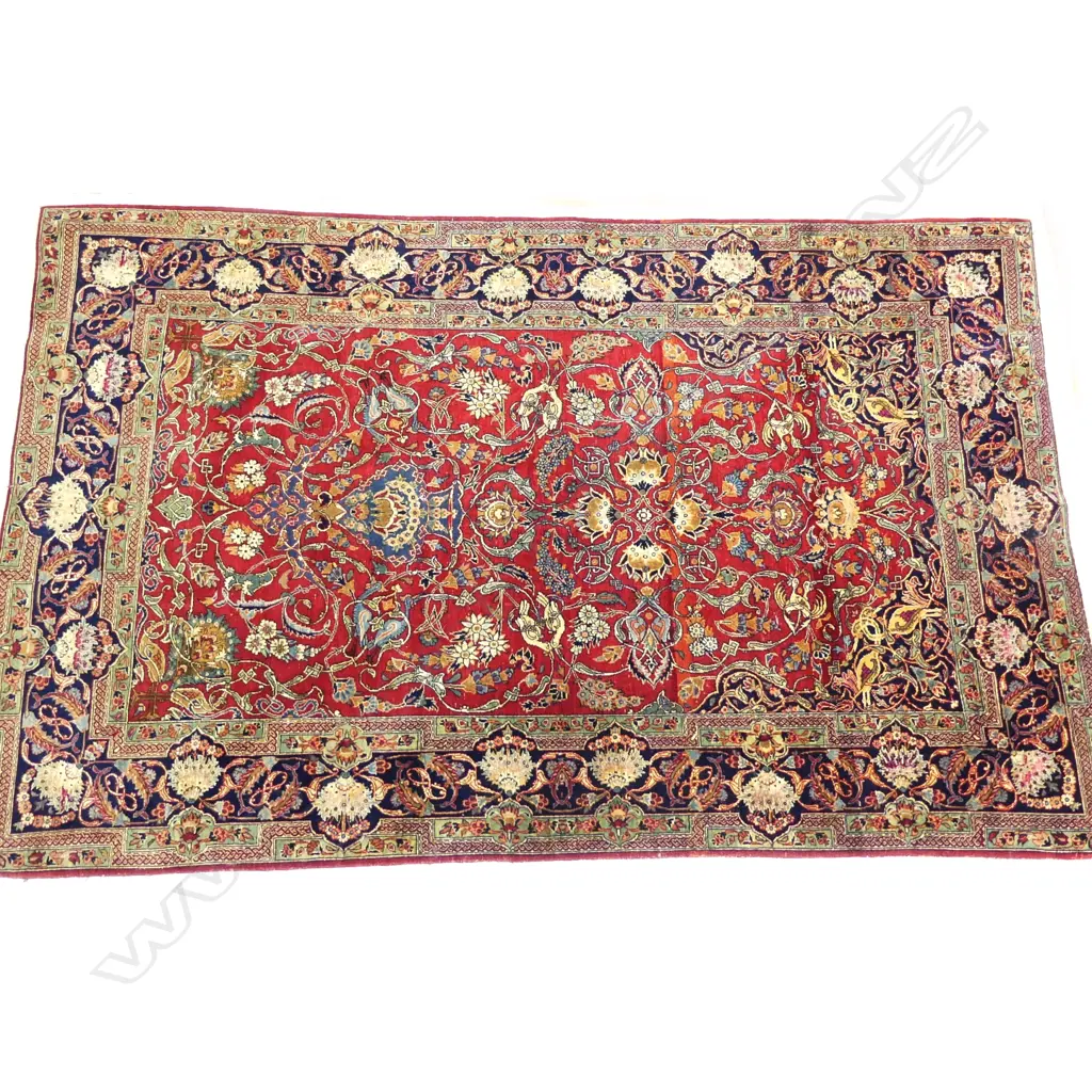 A fine quality semi antique hand knotted American Saruq rug Image 1++