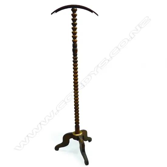 A French priests’ vintage vestment stand