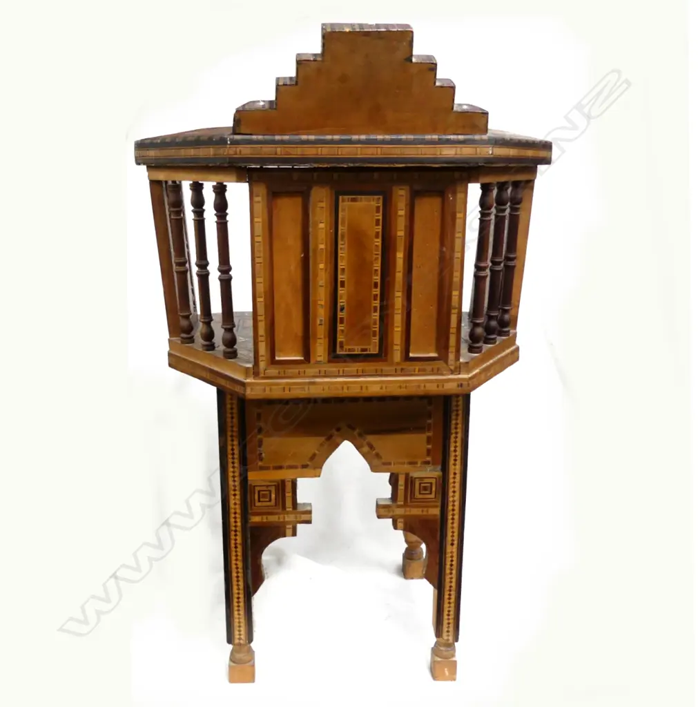 A vintage Syrian chair Image 1++