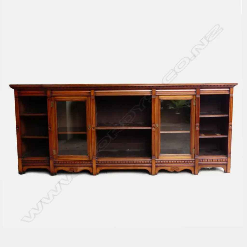 An impressive low mahogany bookcase Image 1++