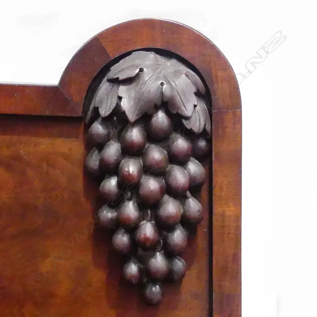 A William IV Empire style double pedestal mahogany sideboard Image 1++