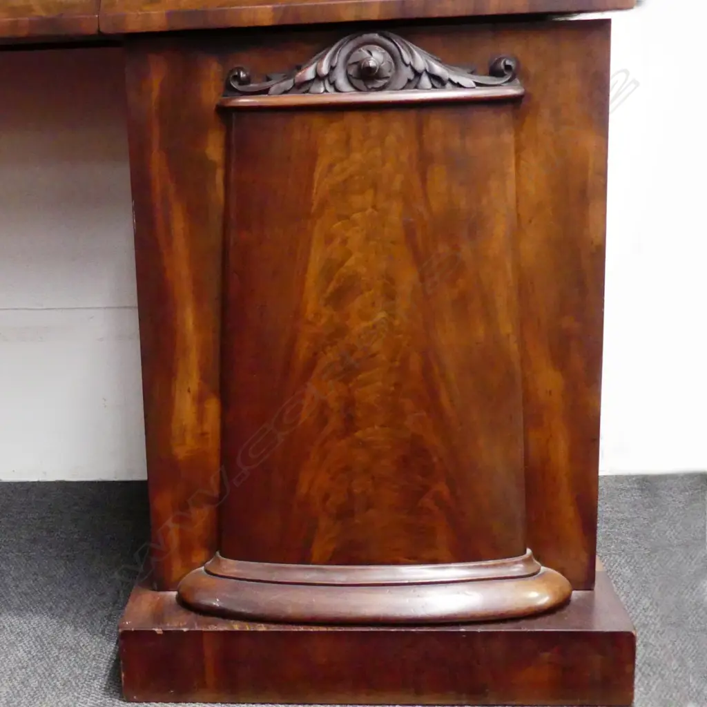 A William IV Empire style double pedestal mahogany sideboard Image 1++
