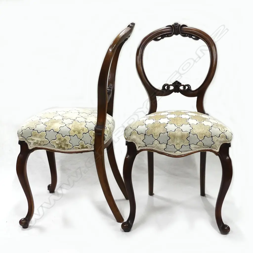 Six Victorian balloon back dining chairs Image 1++