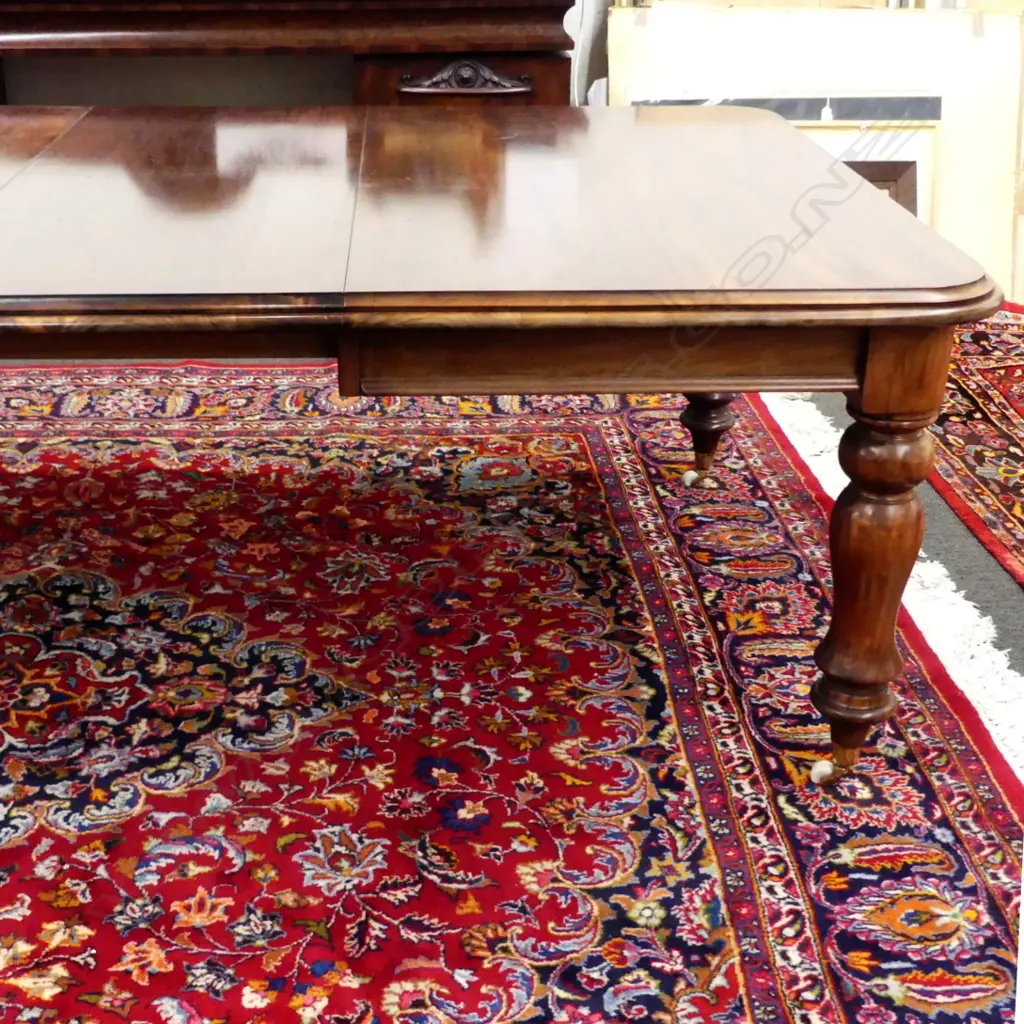 A mahogany banqueting table Image 1++