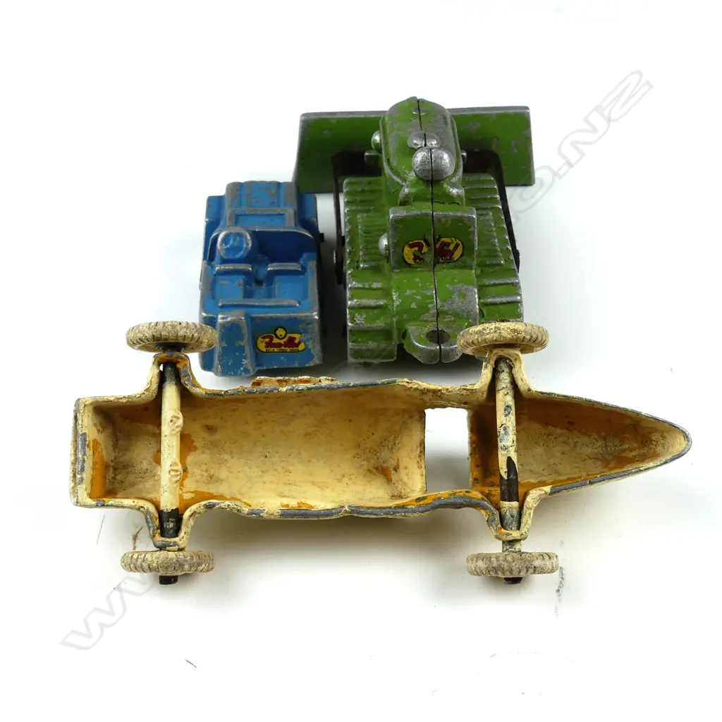 Three vintage Fun-Ho models Image 1++