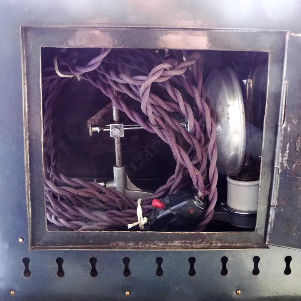 A large vintage Magic Lantern Image 1++
