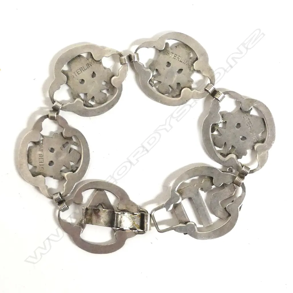 A silver American Army sweetheart bracelet Image 1++