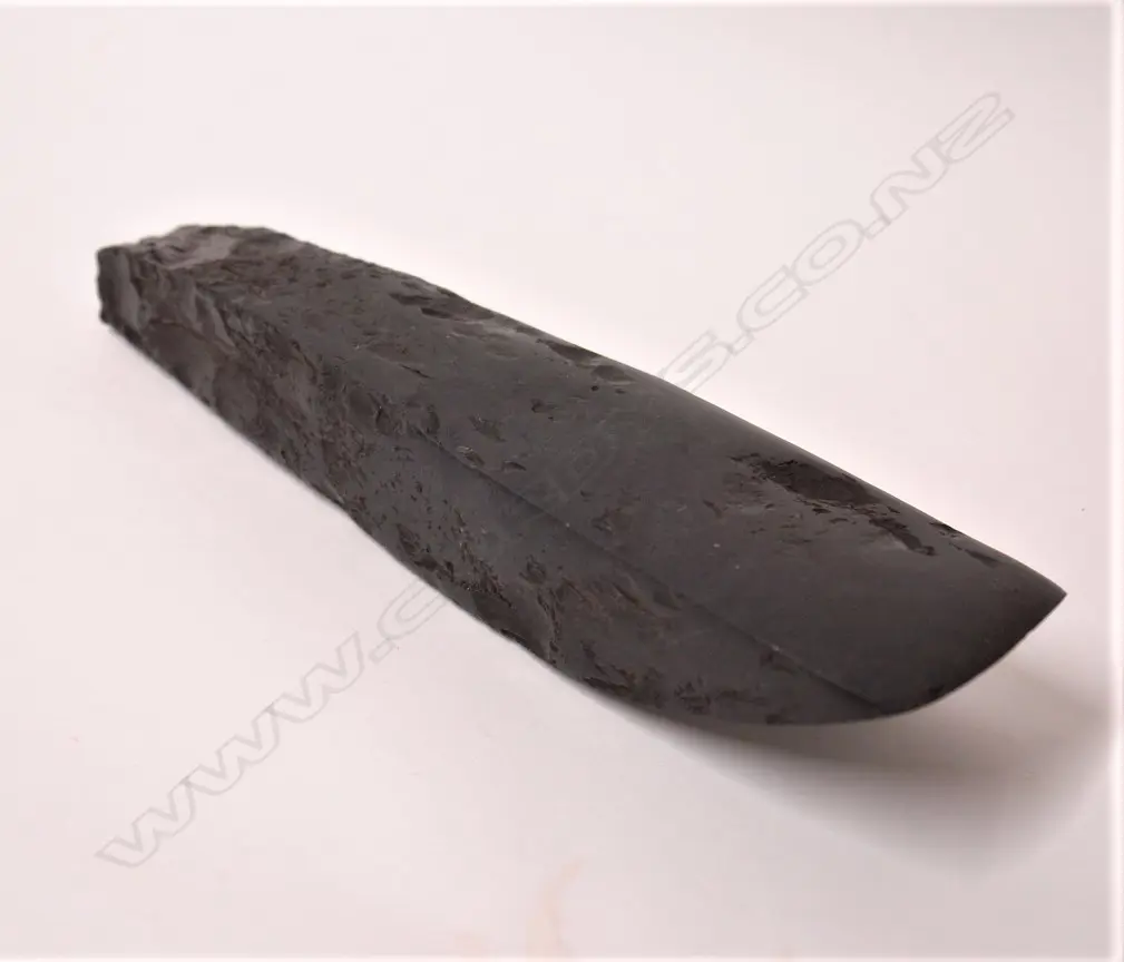 A large pre-European Maori black basalt toki (adze) Image 1++