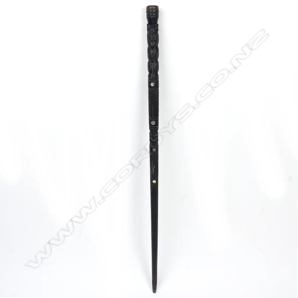 A vintage Maori carved swagger stick Image 1++