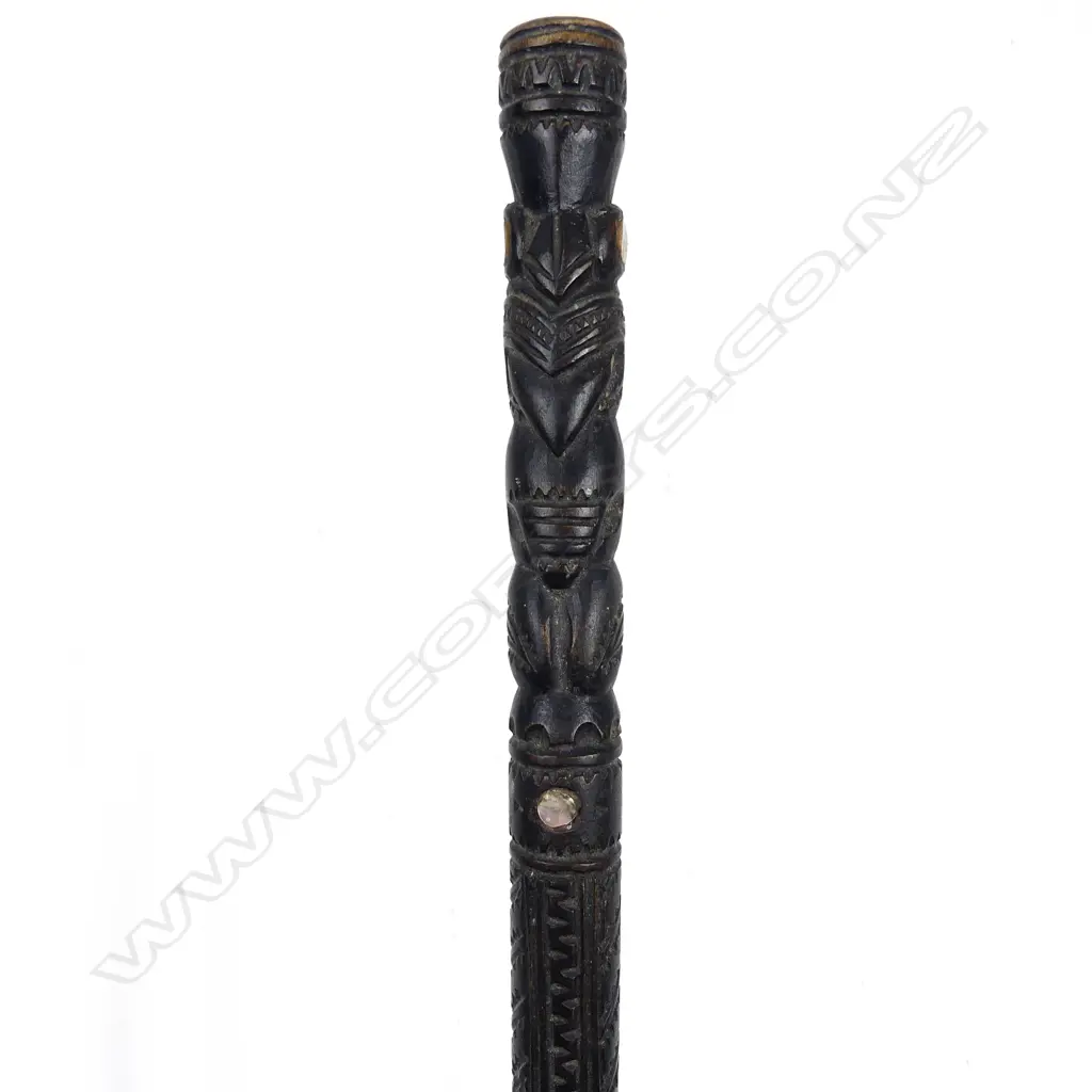 A vintage Maori carved swagger stick Image 1++