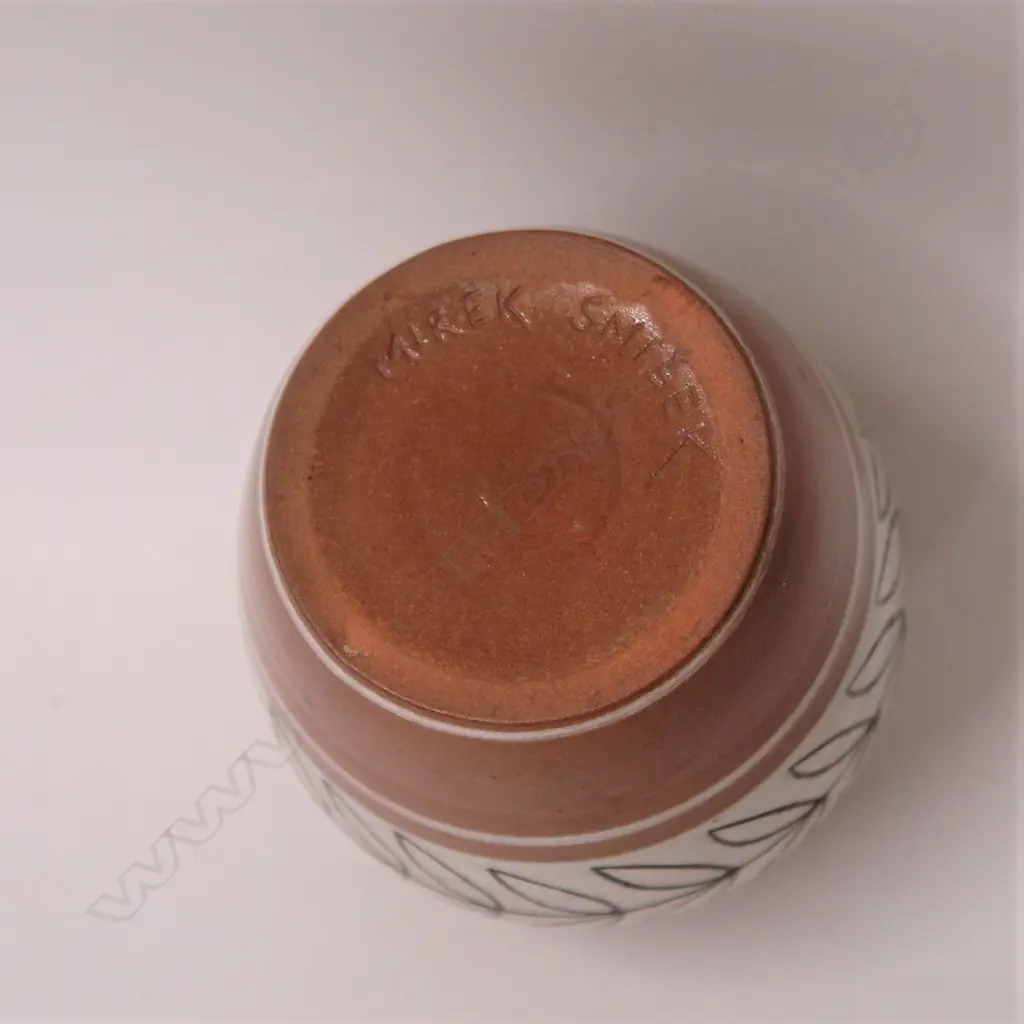 An early Mirek Smisek decorated vase Image 1++