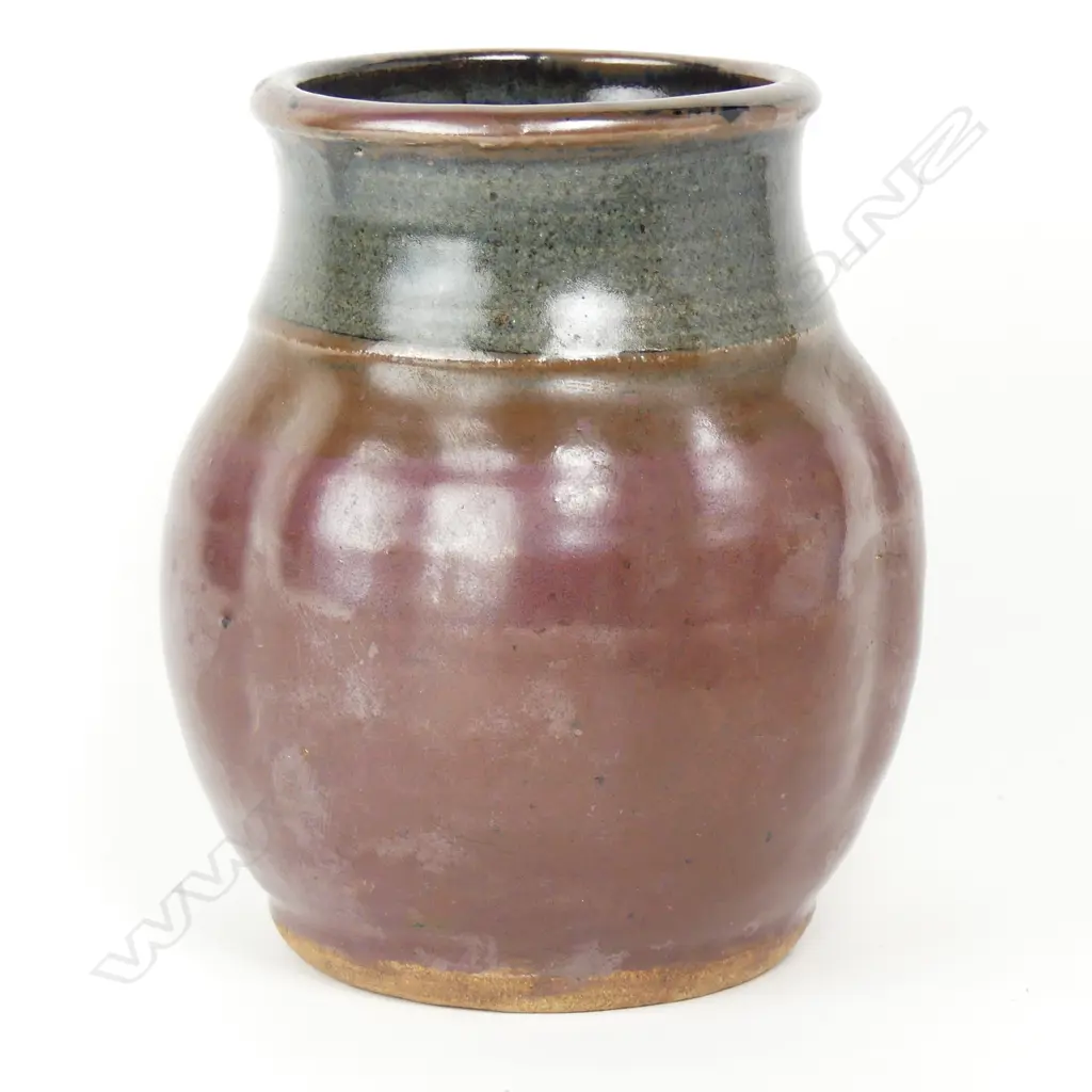 Barry Brickell swollen vase Image 1++