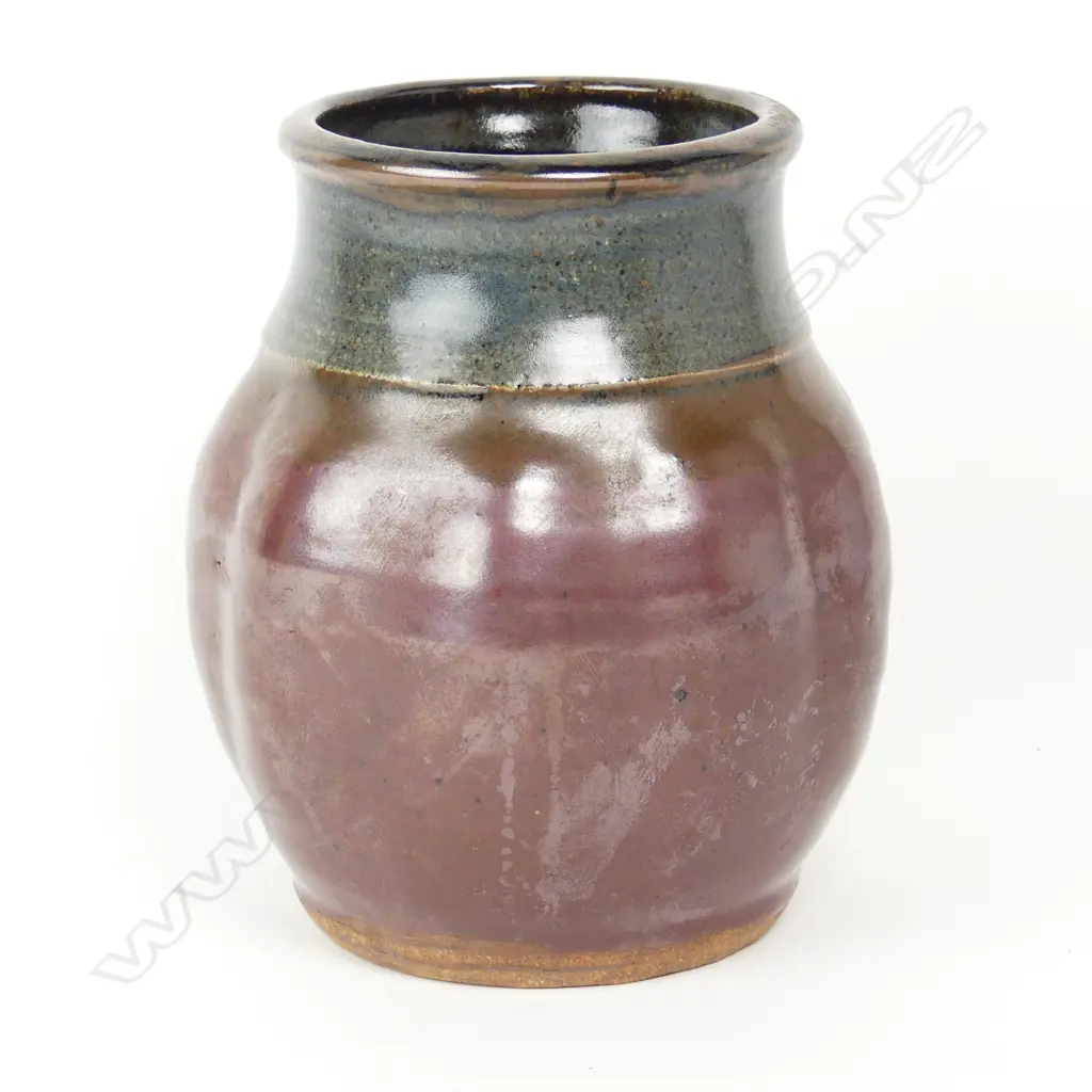 Barry Brickell swollen vase Image 1++