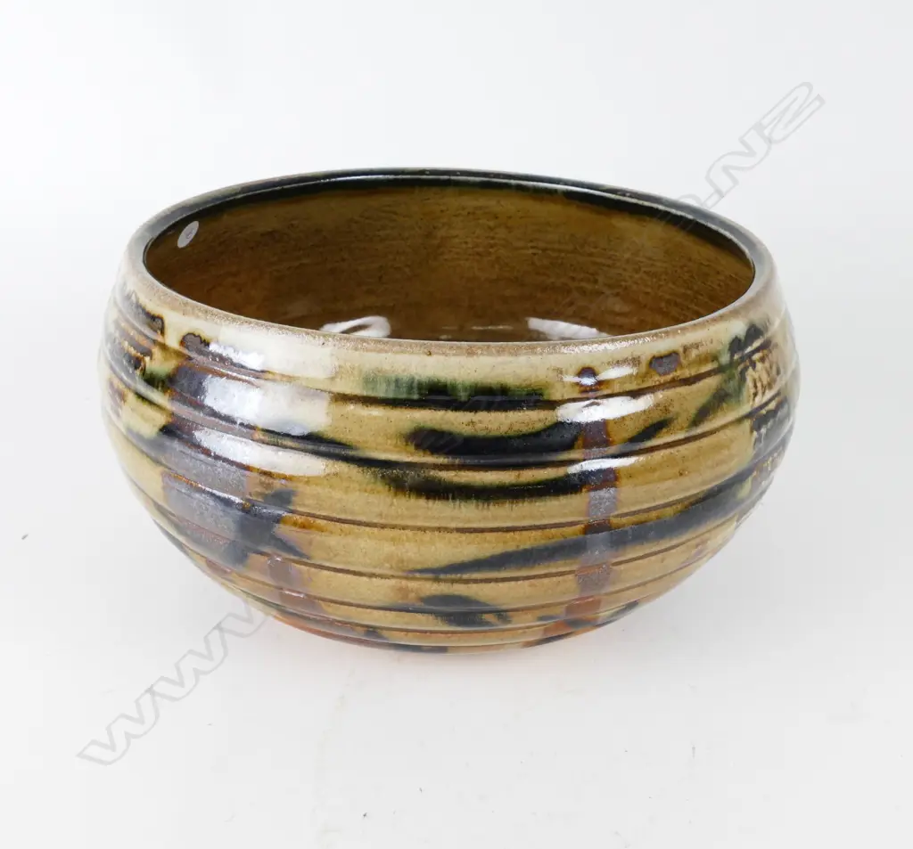 Anneke Borren large anagama bowl Image 1++