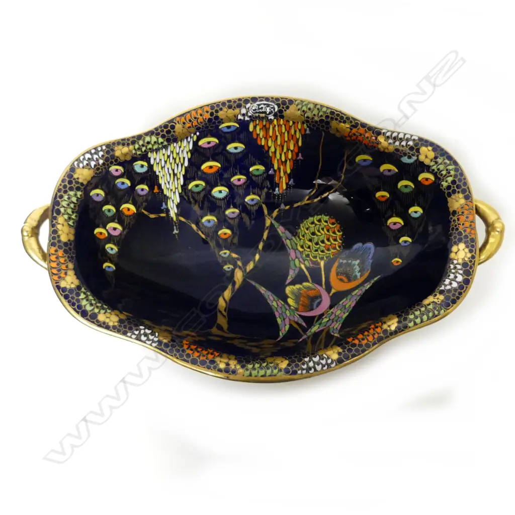 A Carlton Ware 'Devil's Copse' pattern lozenge shaped bowl Image 1++