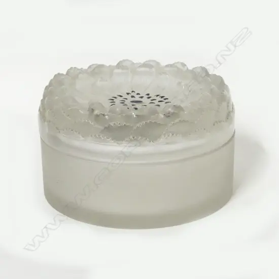 A Lalique powder bowl
