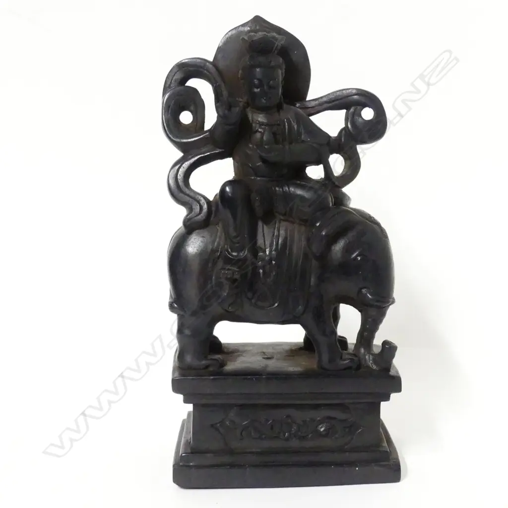 A Chinese carved hardwood figure Image 1++