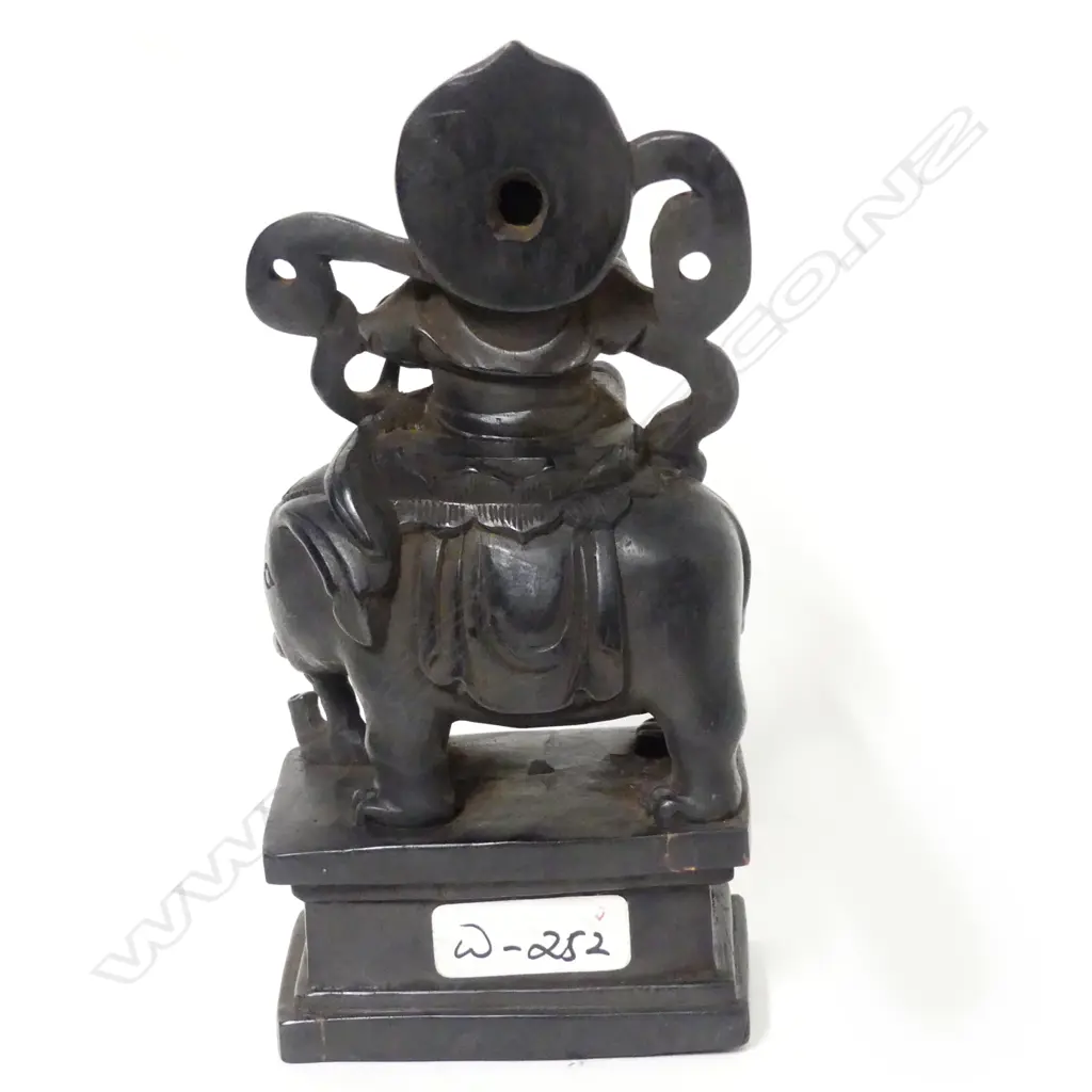A Chinese carved hardwood figure Image 1++