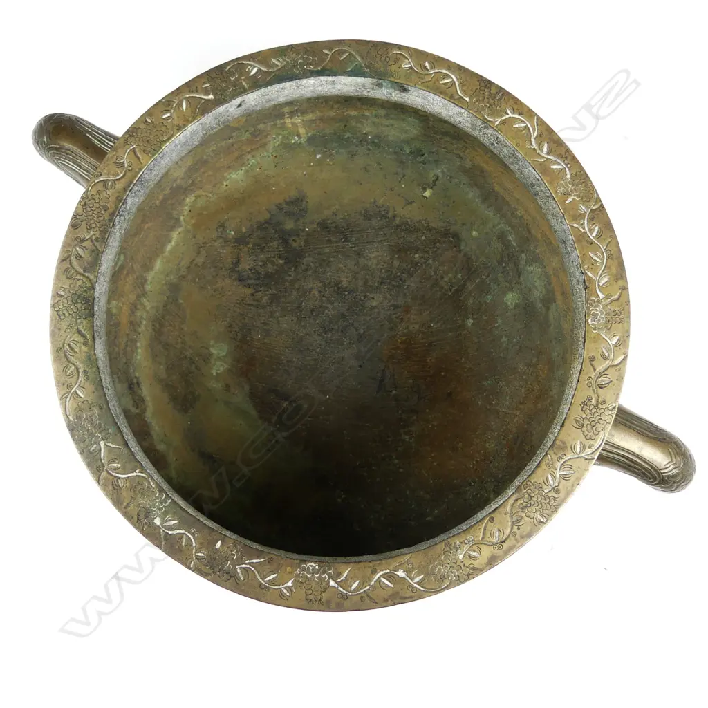 A heavy Chinese brass jardinière on stand Image 1++