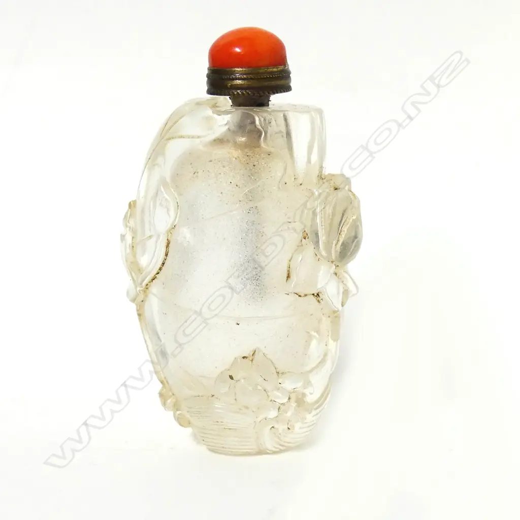 A Chinese rock crystal snuff bottle Image 1++