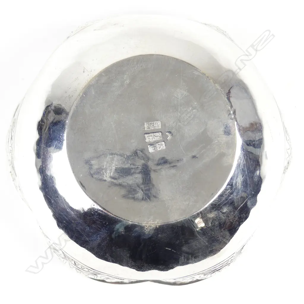 A c.1900 Chinese silver embossed bowl Image 1++