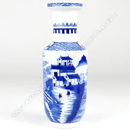 A Chinese Kangxi style vase