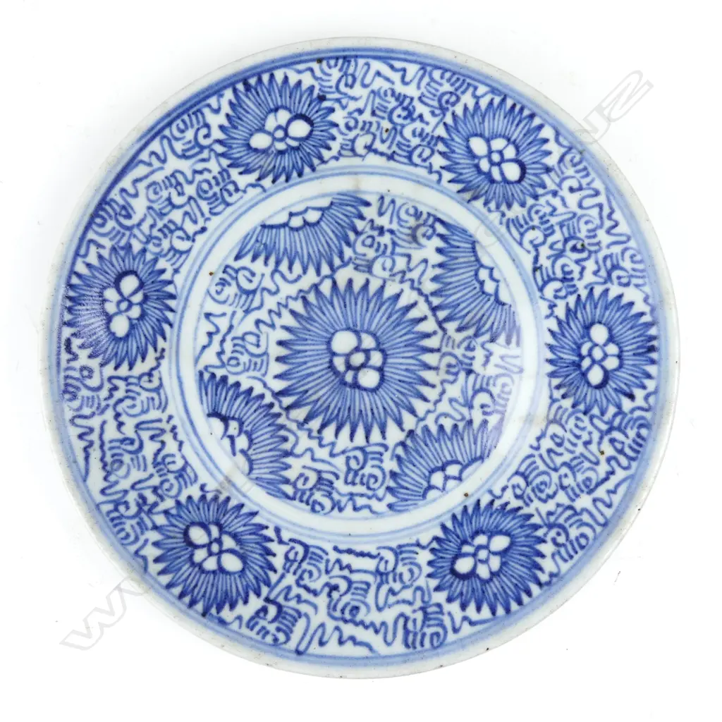 A Chinese blue and white porcelain plate Image 1++