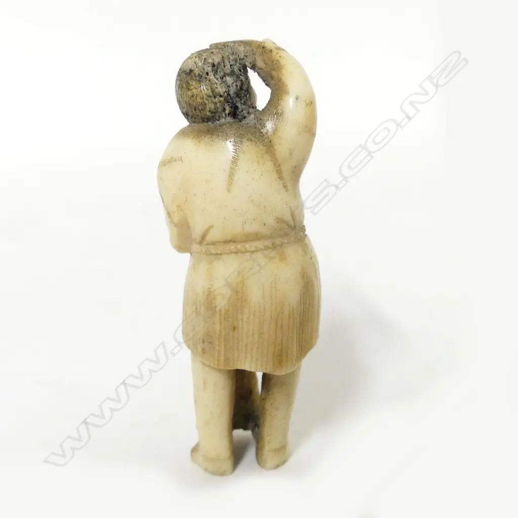 An old deer antler figure Image 1++