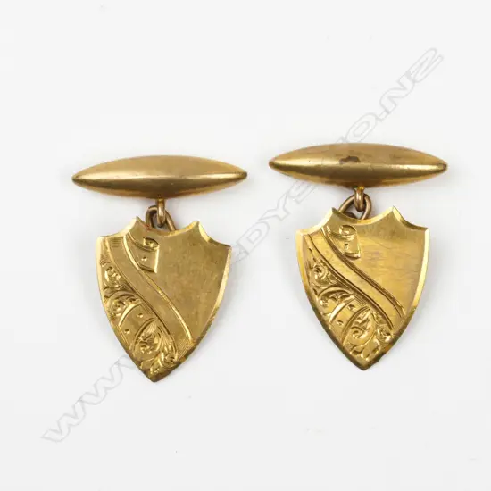 A pair of early 20thC 9ct. yellow gold cufflinks