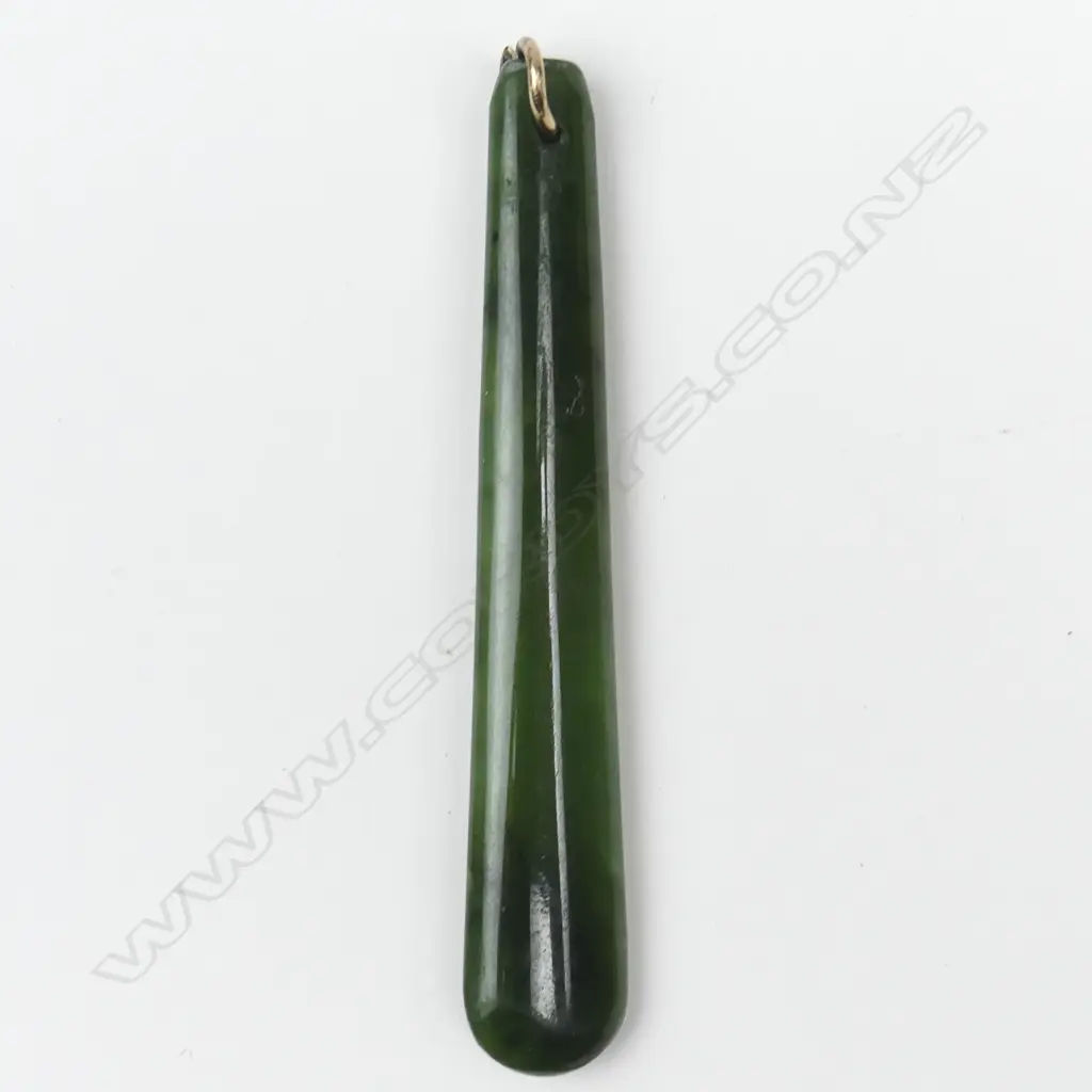 A N.Z. greenstone (pounamu) tapered pendant Image 1++