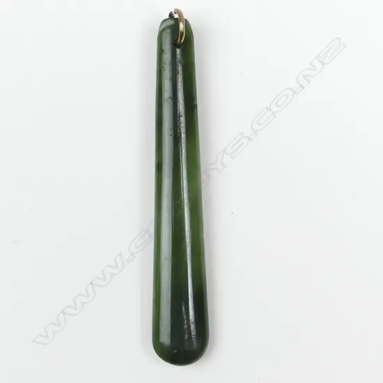 A N.Z. greenstone (pounamu) tapered pendant